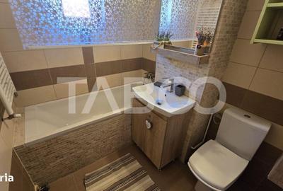 Apartament cu 3 camere decomandat, mobilat în Central - 11