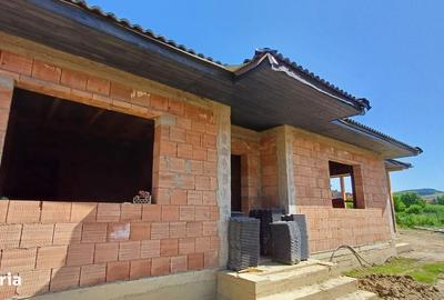 Casă cu 4 camere în Corunca - 5