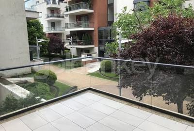 Apartament cu 4 camere in complex rezidential - 1