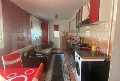Apartament cu 3 camere decomandat, mobilat în Burdujeni - 4