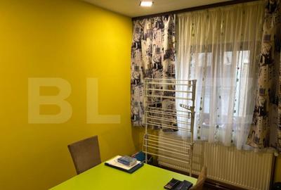 Apartament cu 3 camere decomandat în Lunei - 4