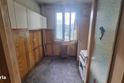 Apartament cu 4 camere în Decebal - 8