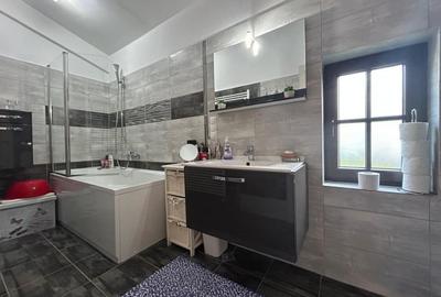 Casa Superba, 140 utili, zona Exclusiv de Case, Lac - Baraj - 7