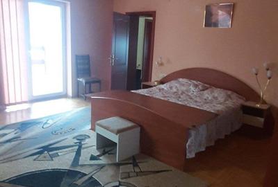 Casă cu 4 camere în Noua - 4