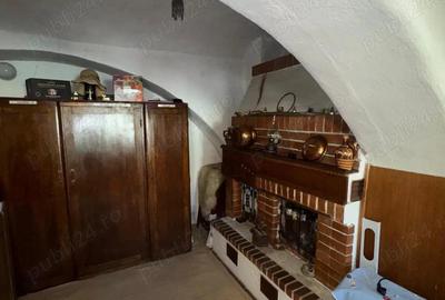 Casă cu 6 camere în Aluniș - 4