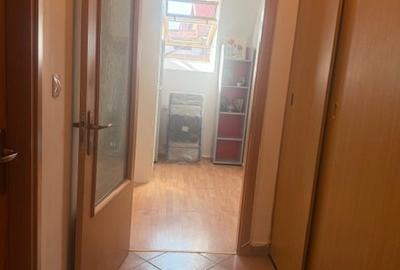 GARSONIERA SPATIOASA SI LUMINOASA - 10