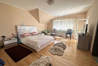 Casă individuală cu 9 camere cu Canalizare în Sânmartin - 3