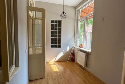 2 ETAJE DE INCHIRIAT Piata Amzei- Piata Romana IM507 - 16