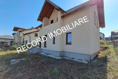 Vanzare Casa individuala cu CF la zi in Apahida - 2