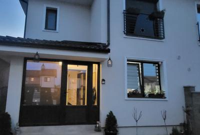 Duplex cu 4 camere cu Teren 256 Mp în Moșnița Nouă - 1