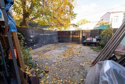 Vila de vanzare in zona P-ta Unirii 140 mp teren Vila de vanzare in zona P-ta Unirii 140 mp teren - 2