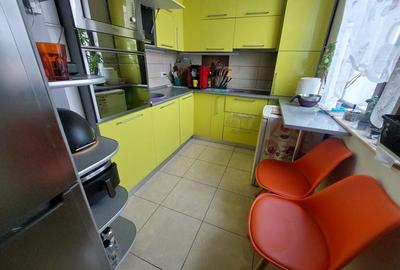 Apartament cu 3 camere semidecomandat, mobilat în Bucureștii Noi - 4