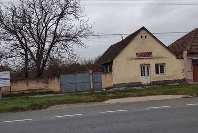 Casă cu 4 camere în Păuliș - 3