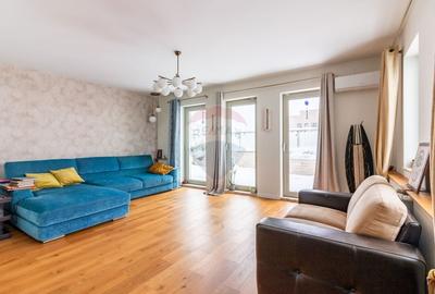 Apartament cu 3 camere decomandat în Lacul Morii