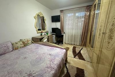 Apartament cu 2 camere decomandat în Ampoi 1 - 2