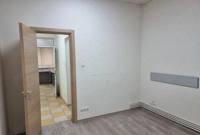 Spațiu comercial, de 82 mp, în Micro 12 - 4