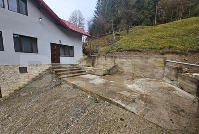 Casă cu 6 camere cu Teren 1565 Mp în Popești - 12