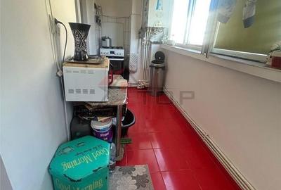 Apartament cu 3 camere decomandat în Dacia - 5