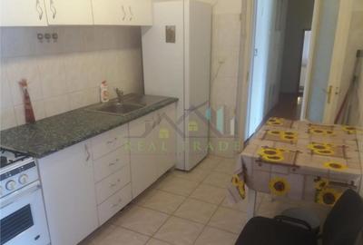 Apartament 4 camere etajul 1 Tractorul - 4