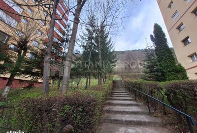 Apartament cu 4 camere decomandat, mobilat în Răcădău - 9