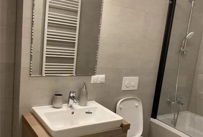 Garsonieră decomandată în Take Ionescu