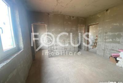 Casă cu Teren 250 Mp în Mehala - 3
