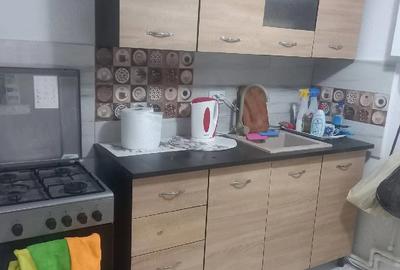 Casă cu 2 camere cu Teren 300 Mp în Dorobanți 2