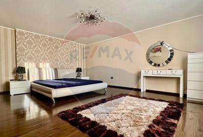 Casă cu 4 camere cu Teren 602 Mp în Colentina