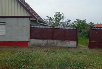 Casă cu 2 camere cu Teren 1100 Mp în Curtici - 8