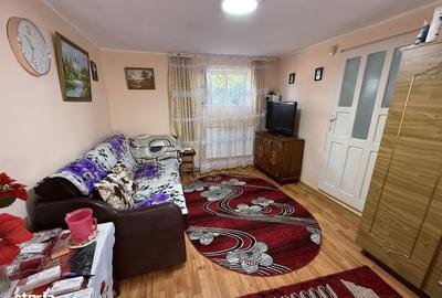 Casă cu 3 camere cu Garaj în Central - 5