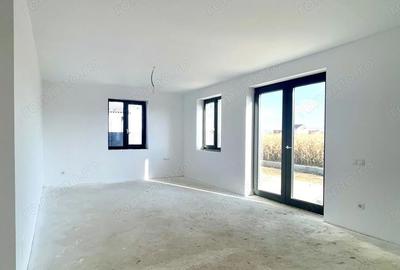 Casă cu 4 camere cu Teren 500 Mp în Sânpetru - 7