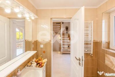 Casă cu 4 camere cu Teren 390 Mp în Tărlungeni - 2
