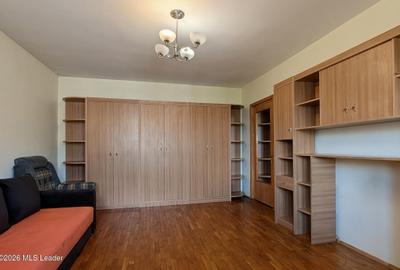 Garsonieră decomandată în Sebastian - 5