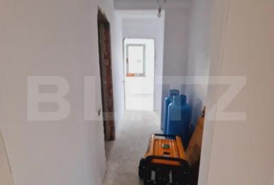 Casă cu 4 camere cu Canalizare în Stupini - 2