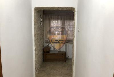 Apartament 4 Cam, 100 mp, Casa De Cultura, Vila, Parter, Parcare, Curte Privata - 4