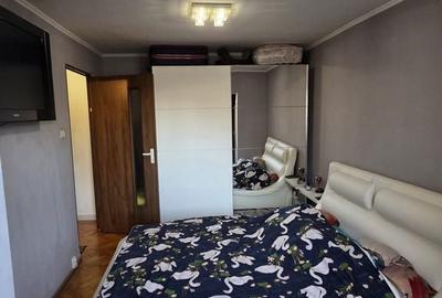 Apartament cu 3 camere în Micro 16 - 3