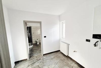 Casă cu 5 camere cu Teren 700 Mp în Miroslava - 8