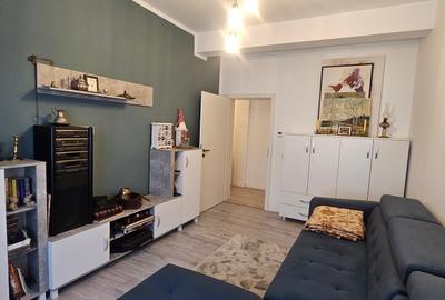 Vand apartament 3camere mobilat,Selimbar,zona Brana,impreuna cu un loc deparcare - 2