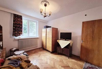 De vanzare Apartament cu 3 camere, parter, 2 boxe Bulevardul Traian, Piatra-Neam? De vanzare Apartament cu 3 camere, parter, 2 boxe Bulevardul Traian, Piatra-Neam? - 3