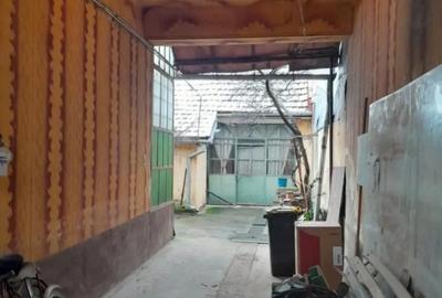 Casă cu 7 camere cu Teren 700 Mp în Central - 5