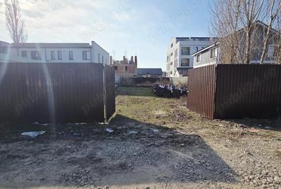 Teren de 400 mp, în Micro 14 - 5