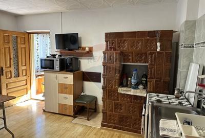 Casa / Vila cu 4 camere de vanzare in zona Periferie - 10