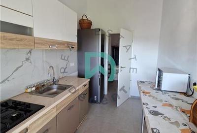 Garsonieră decomandată în Sânpetru - 12