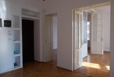 Apartament cu 4 camere semidecomandat în Cotroceni - 5
