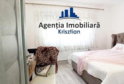 Apartament cu 3 camere decomandat în Micro 16