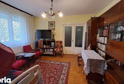 Apartament cu 3 camere semidecomandat în Decebal - 15