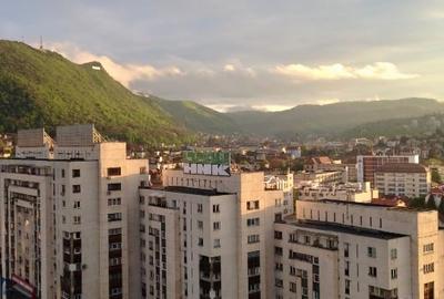 Birou, de 62 mp, în Centrul Civic - 1