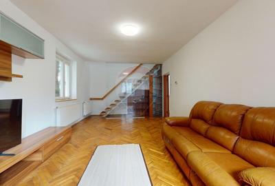 Apartament cu 4 camere decomandat, mobilat în Central - 3