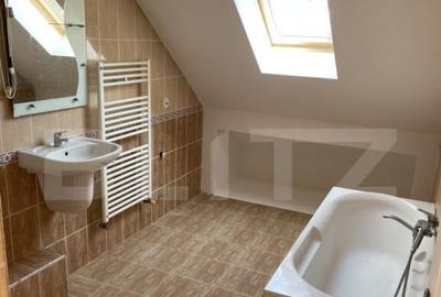 Apartament 2 dormitoare, 83 mp, zona Podul Jelnei - 1