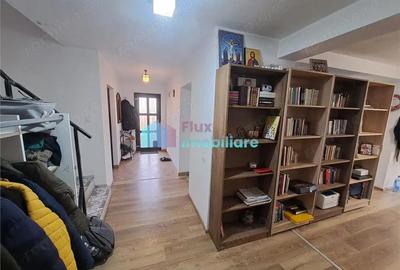 Casă cu 4 camere cu Teren 480 Mp în Moara - 2